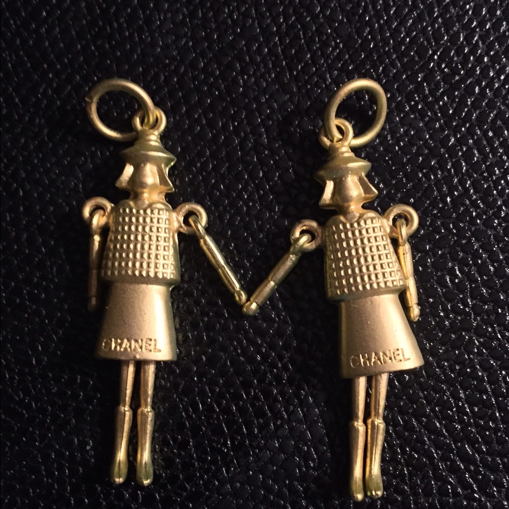 2 COCO Chanel doll pendants.